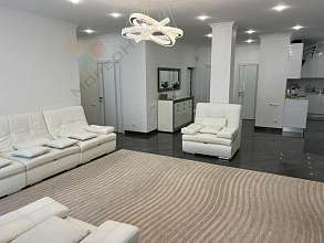 4-комнатная, 183 м2