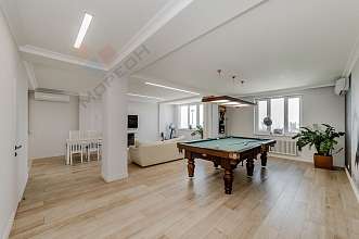 4-комнатная, 165.2 м2