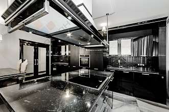 4-комнатная, 152 м2