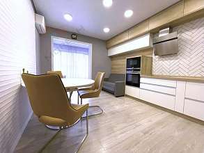 2-комнатная, 80 м2