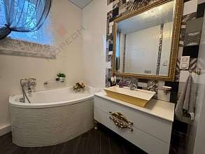 4-комнатная, 157.7 м2