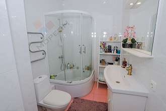 4-комнатная, 150.5 м2