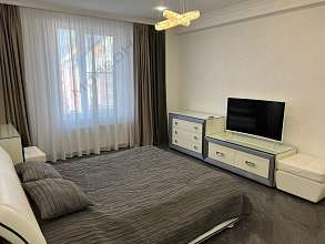 4-комнатная, 183 м2