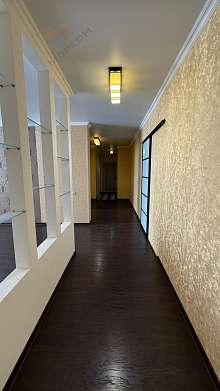 3-комнатная, 122.3 м2