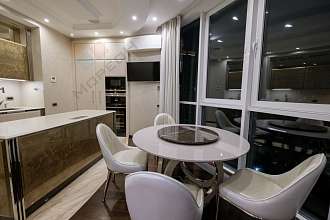 4-комнатная, 153.3 м2