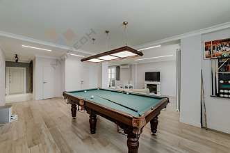 4-комнатная, 165.2 м2