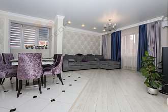 3-комнатная, 77.2 м2