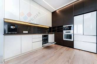 4-комнатная, 144 м2